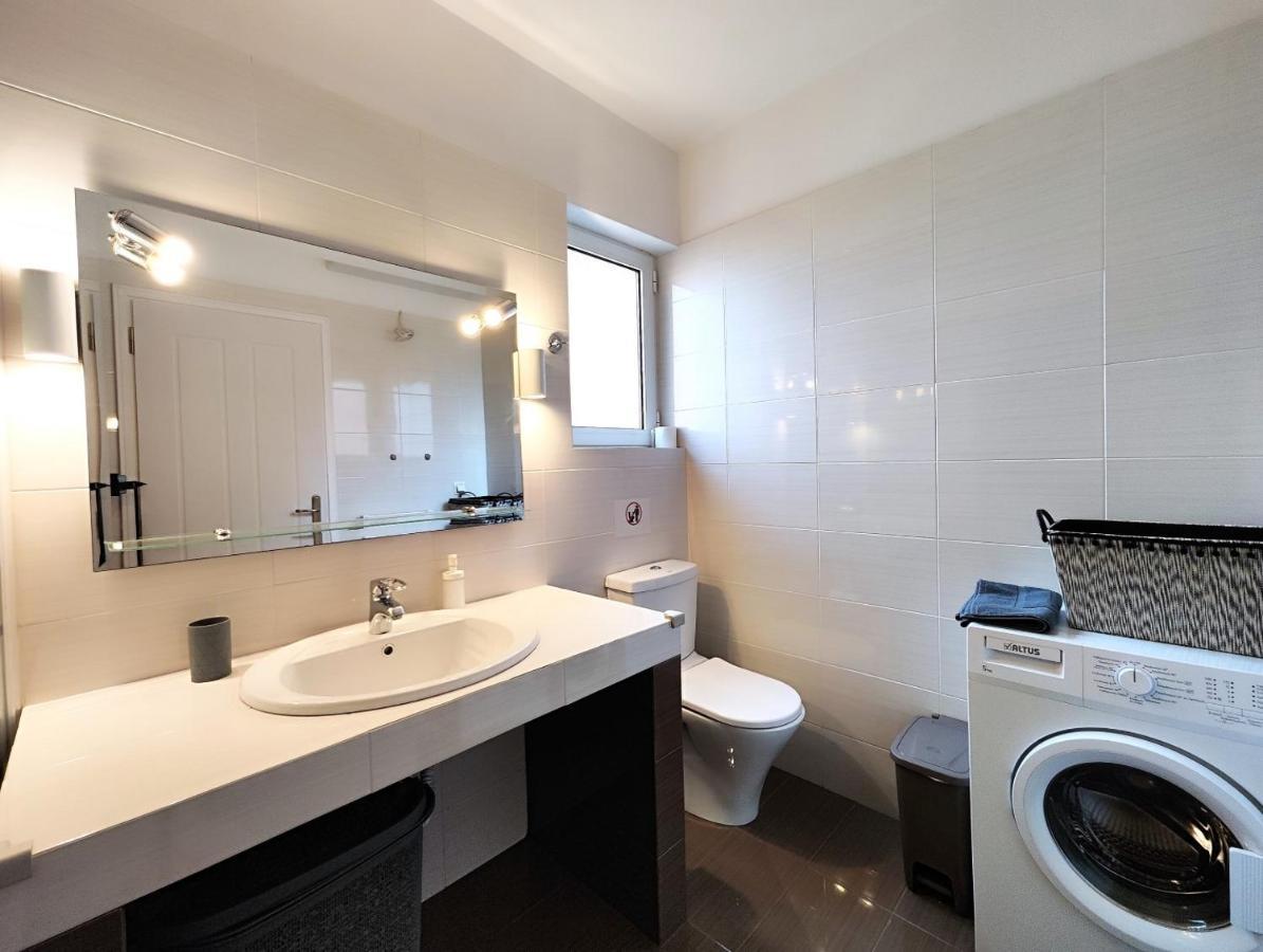 Menelaou By Verde Apartments Athens Exterior photo